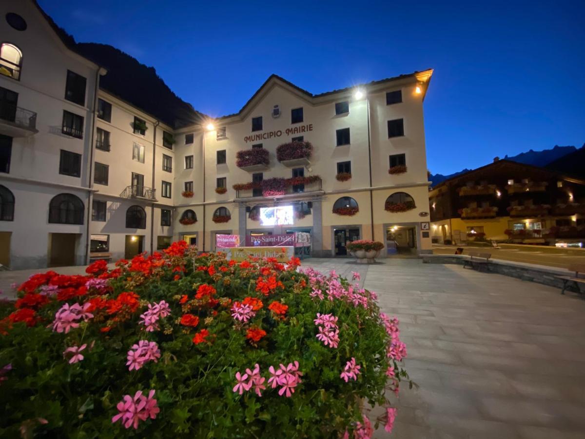 Appartamento De Montagne Berthod Pré-Saint-Didier Exteriör bild